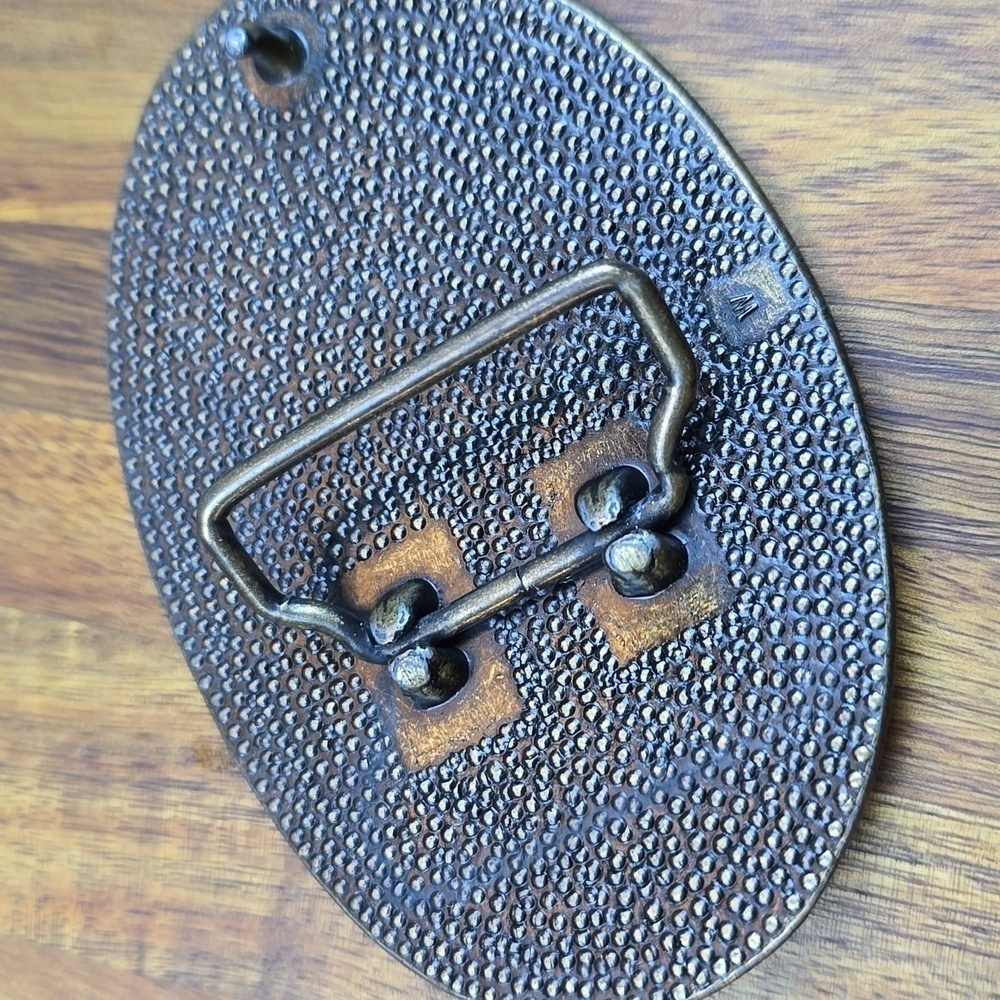 Horse bell racing bell buckle country style.. Great LOOKING BUCKLE Stand Out - Picture 6 of 6
